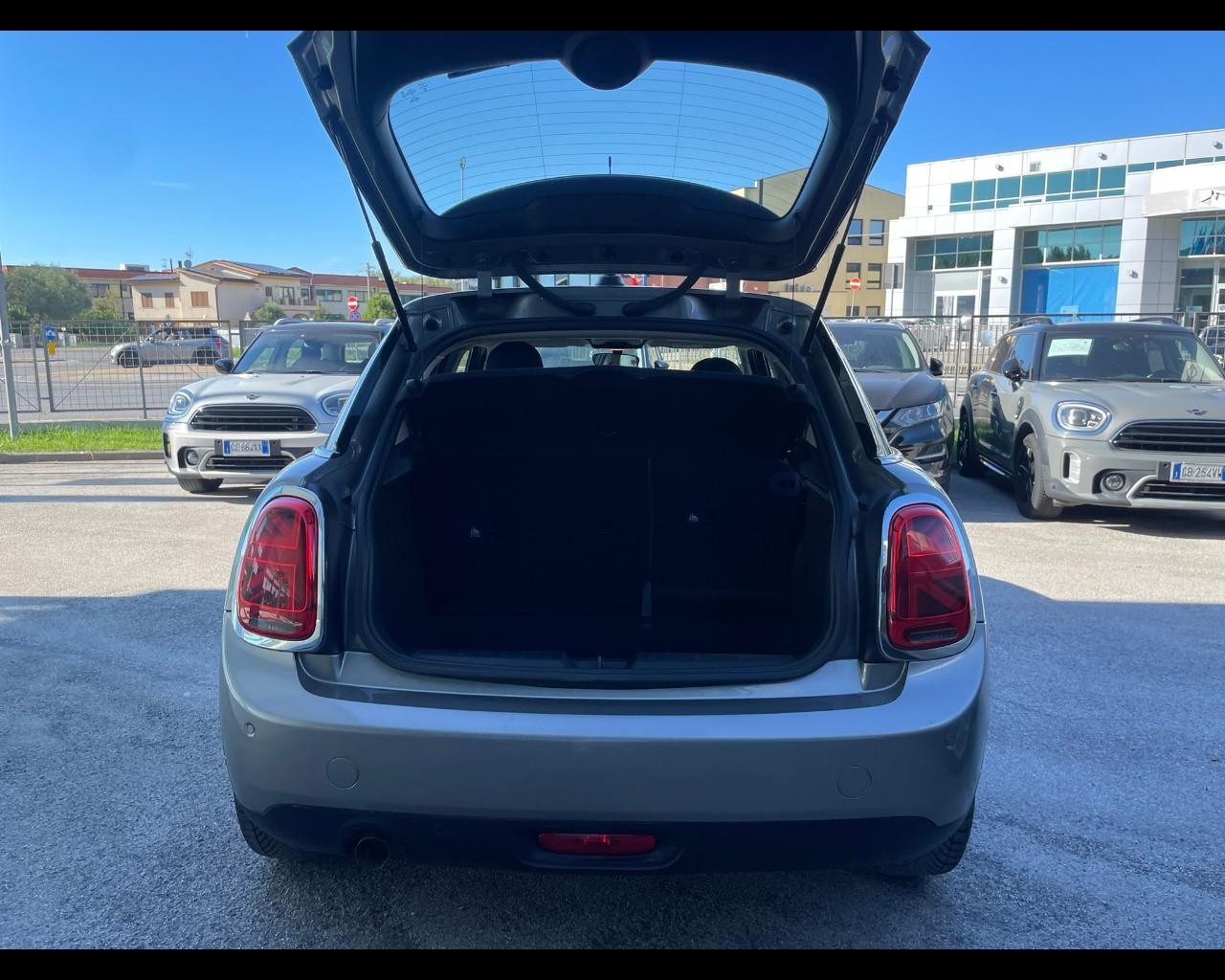 MINI Mini 5 porte (F55) - Mini 1.5 One D Hype 5 porte