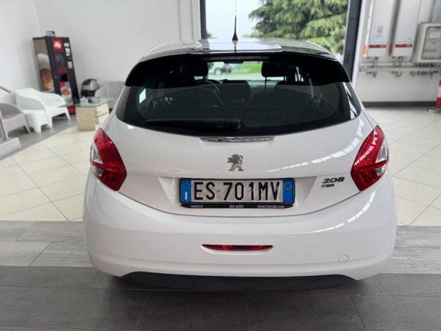 PEUGEOT 208 1.4 8V e-HDi 68CV S&S robot. 5p. Active