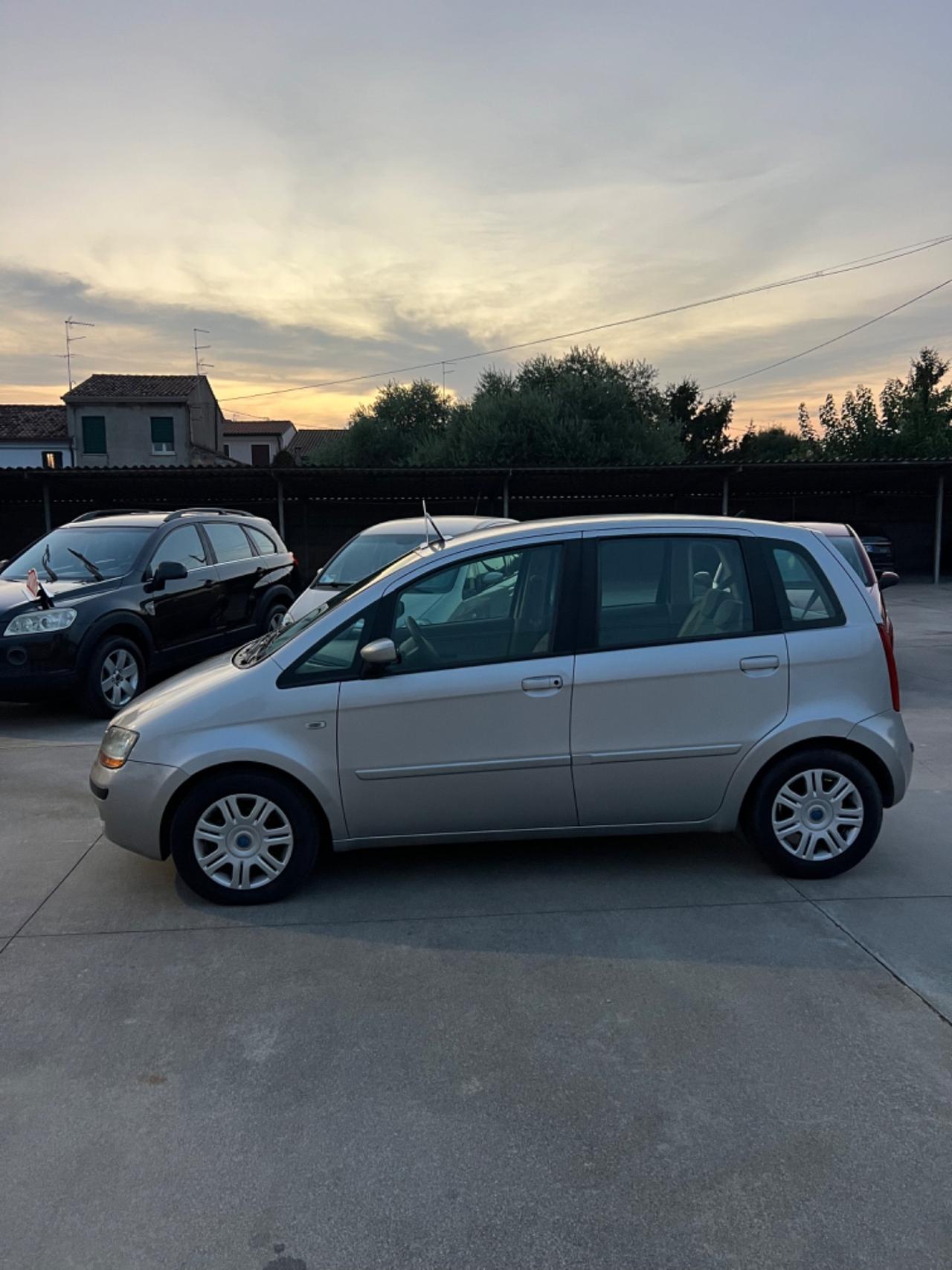 Fiat Idea 1.3 Multijet 16V Emotion
