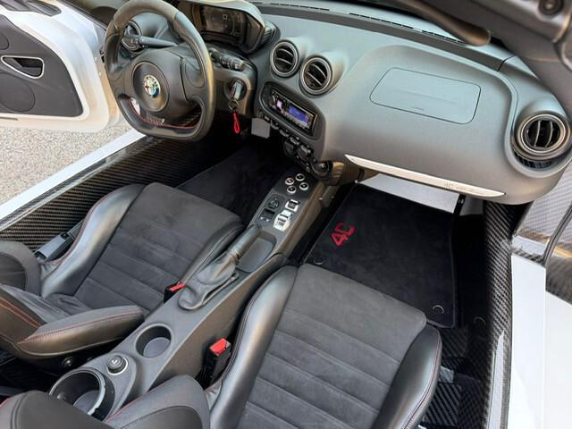 Alfa Romeo 4C 1750 Spider SOLO 9.500 KM!!!