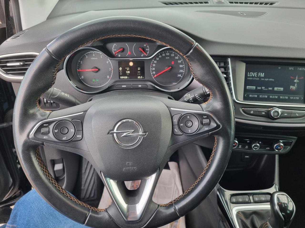 Opel Crossland X 1.2 12V Innovation - FARI LED