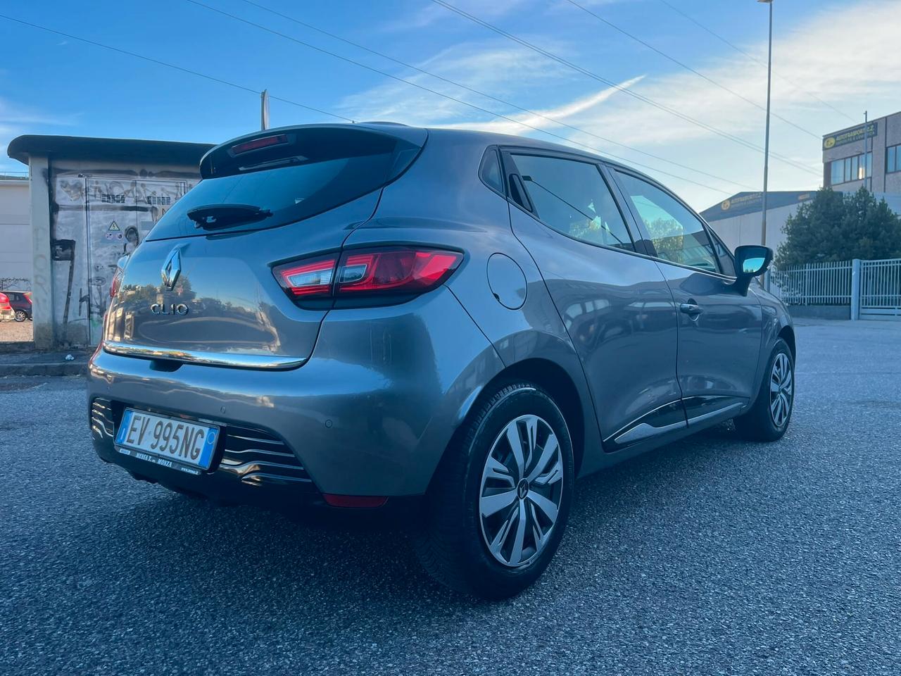 RENAULT CLIO 1.2 GPL X NEOPATENTATI