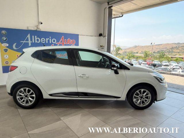 RENAULT Clio 1.2 75CV GPL 5 porte Live GPL VALIDO FINO AL 2035