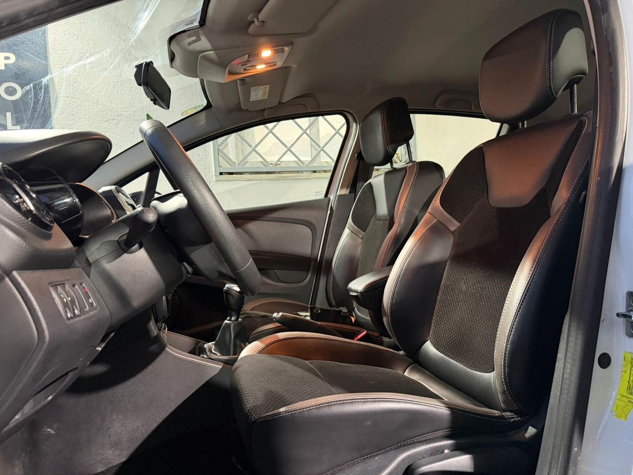 Renault Clio dCi 8V 110CV Start&Stop 5 porte Duel2