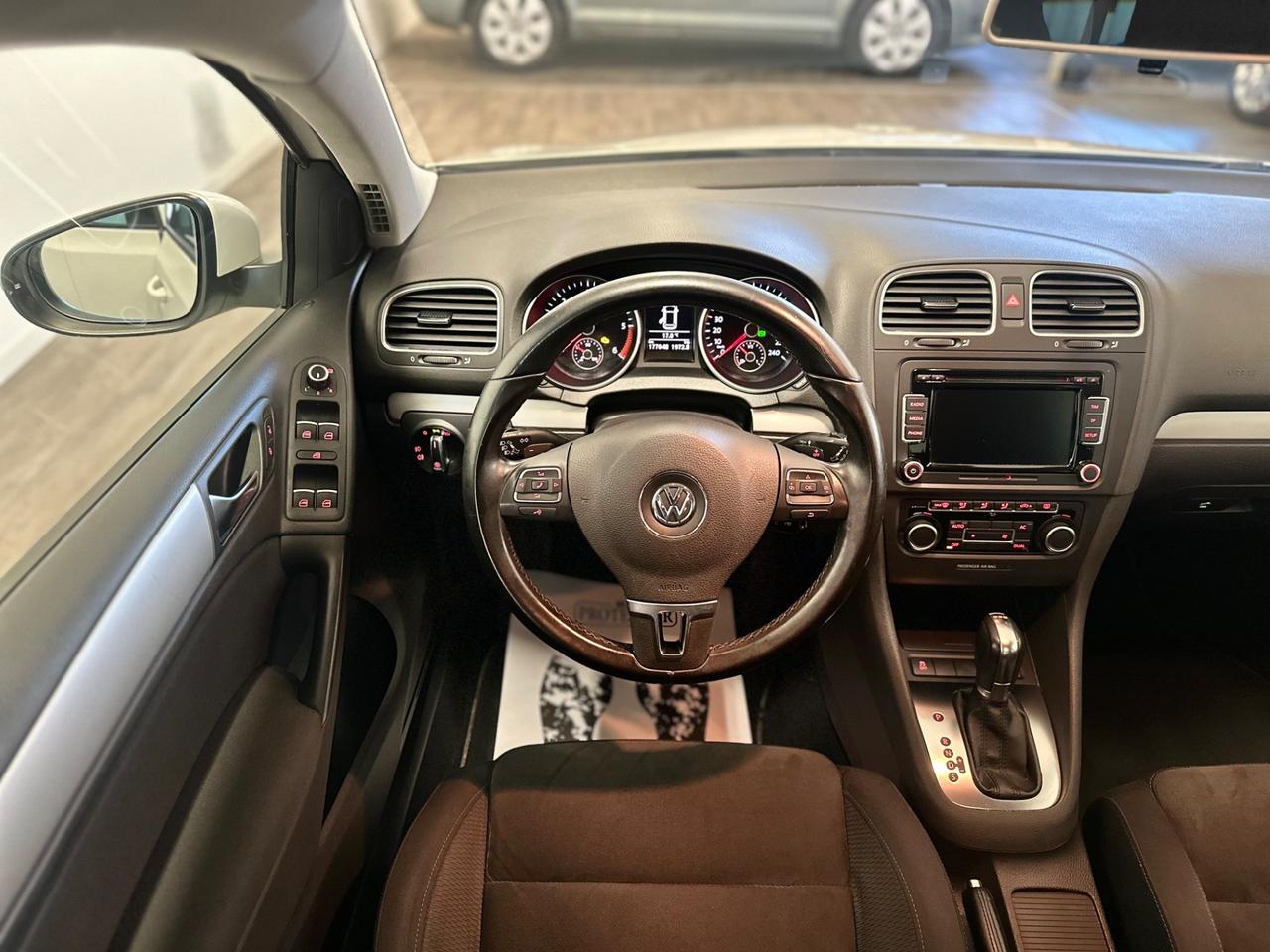 Volkswagen Golf 1.6 TDI DSG 5p. Highline NEOPATENTATI AUTOMATICA