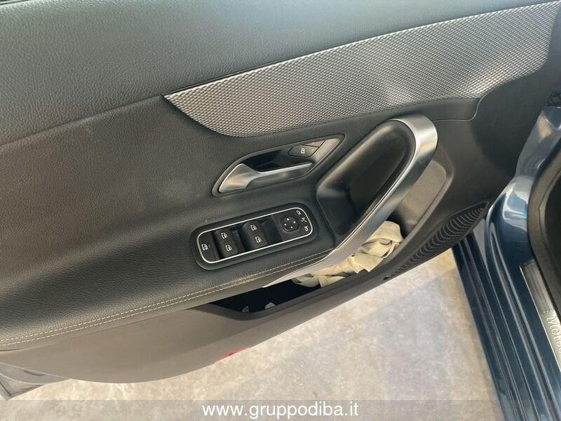 Mercedes-Benz Classe A - W177 2018 Diesel A 180 d Sport auto