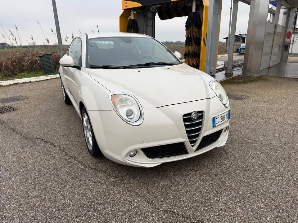 Alfa Romeo MiTo 1.3 JTDm-2 95 CV S&S Distinctive