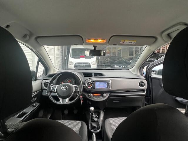 Toyota Yaris 1.3 5 porte Lounge