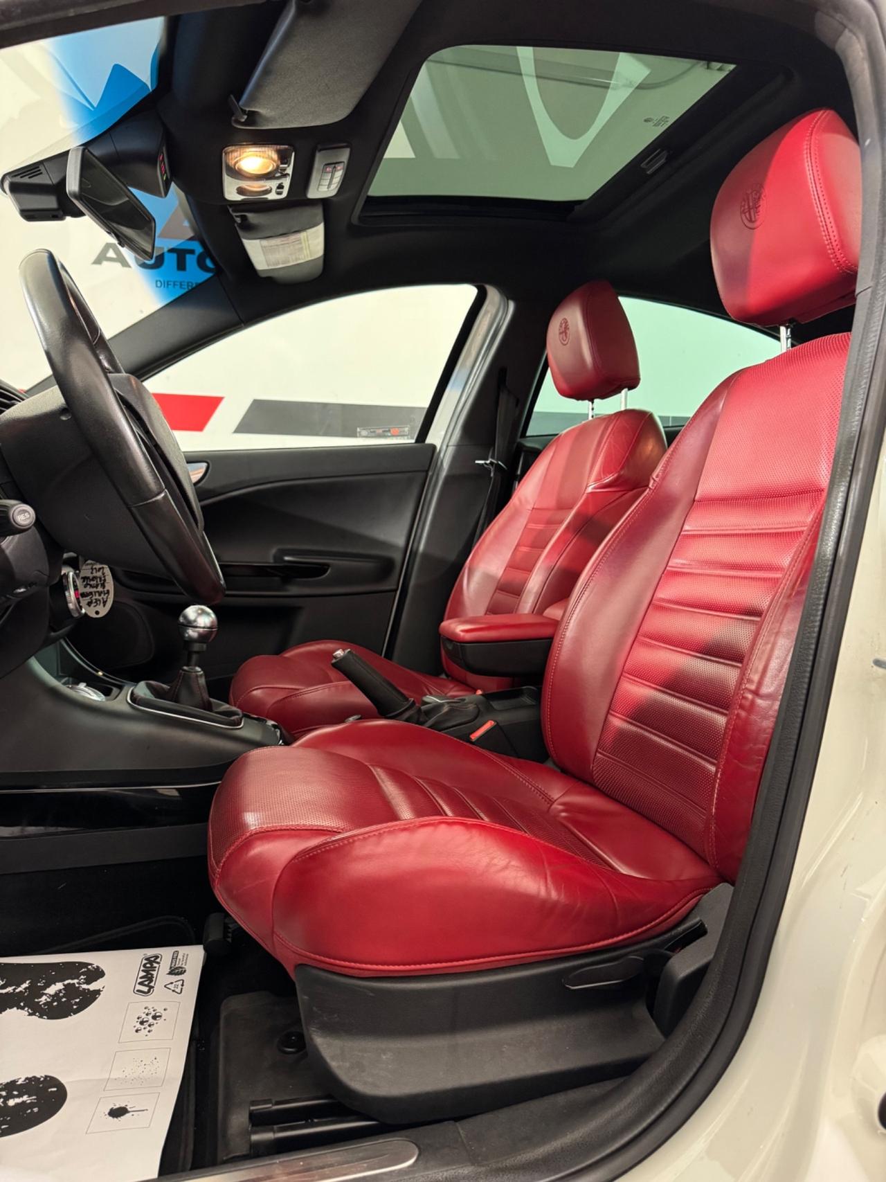 Alfa Romeo Giulietta Exclusive FULL OPTIONAL CON TETTO APRIBILE