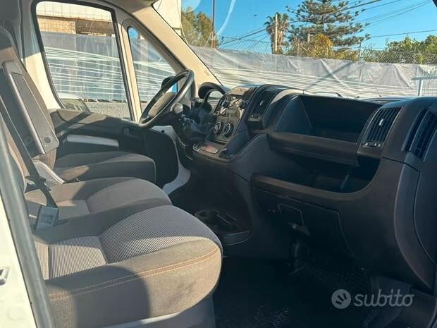 Peugeot Boxer 330 2.2 Diesel 140 cv L2H2