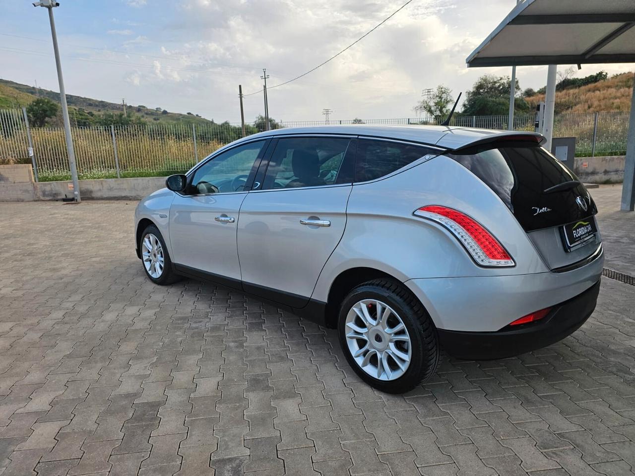 LANCIA DELTA 1.6 MJT 120CV 04/2013