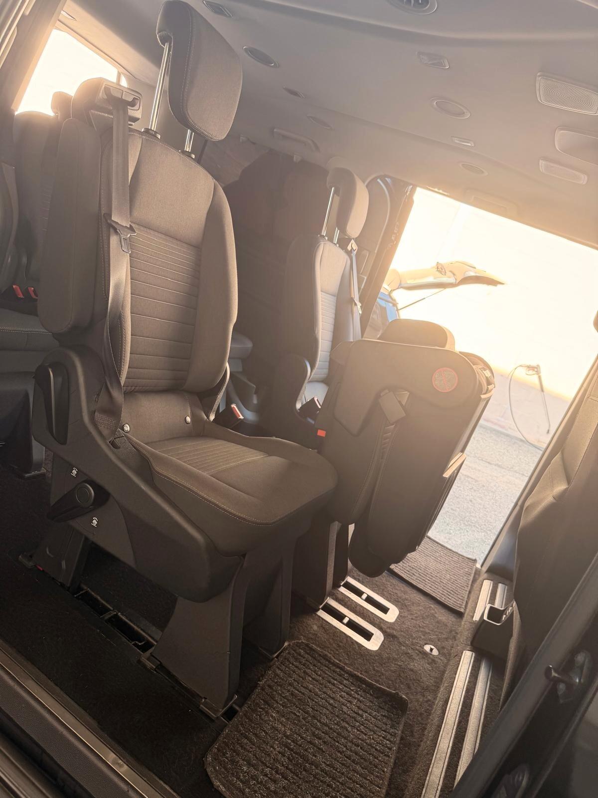 Ford Tourneo Custom 310 2.0 TDCi 130CV PC