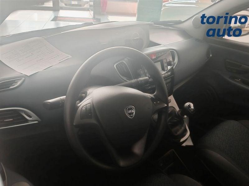 Lancia Ypsilon 1.0 FireFly 5 porte S&S Hybrid Gold