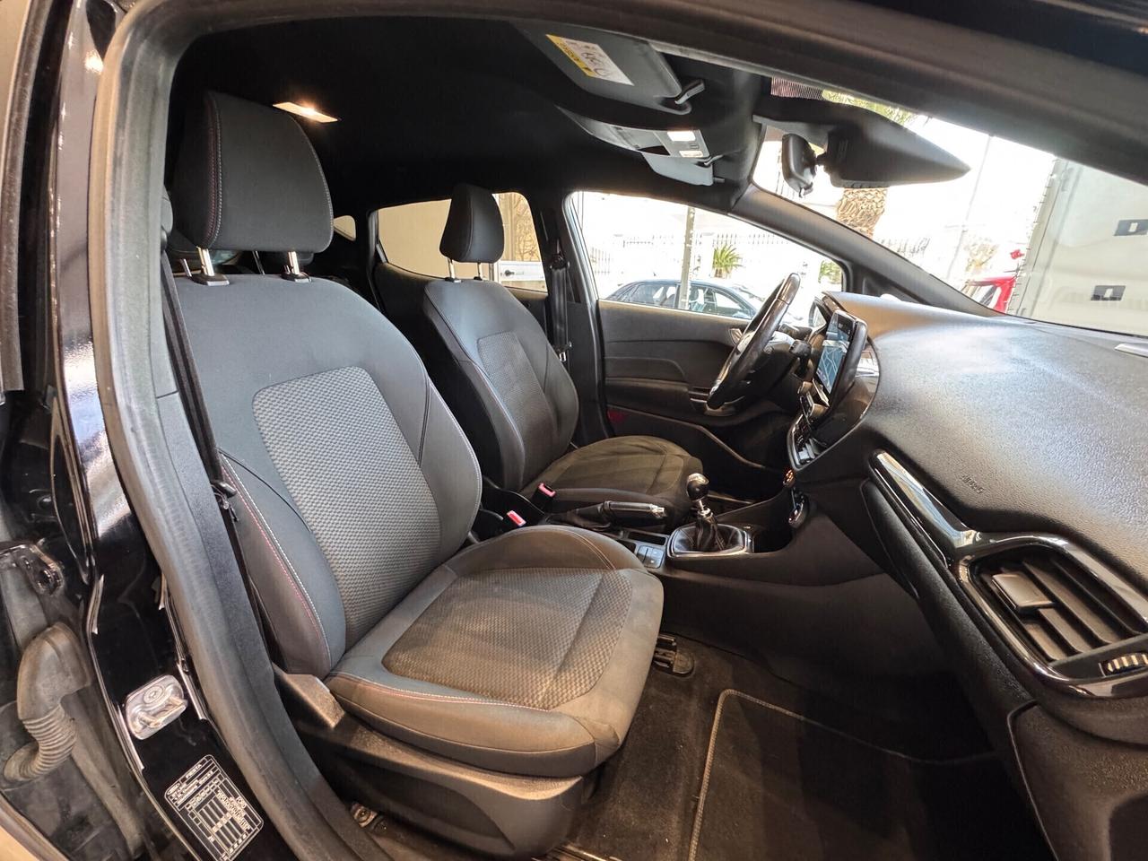 Ford Fiesta 1.5 TDCi 5 porte ST-Line