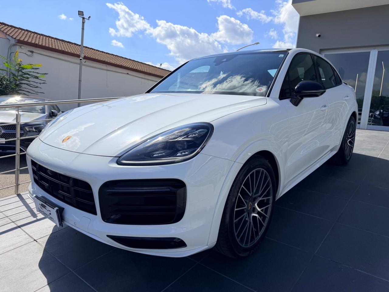 Porsche Cayenne Coupé 3.0 V6 limited edition in garanzia
