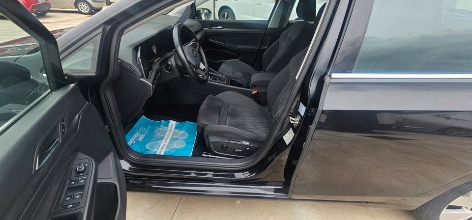 Volkswagen Golf 2.0 TDI SCR Style