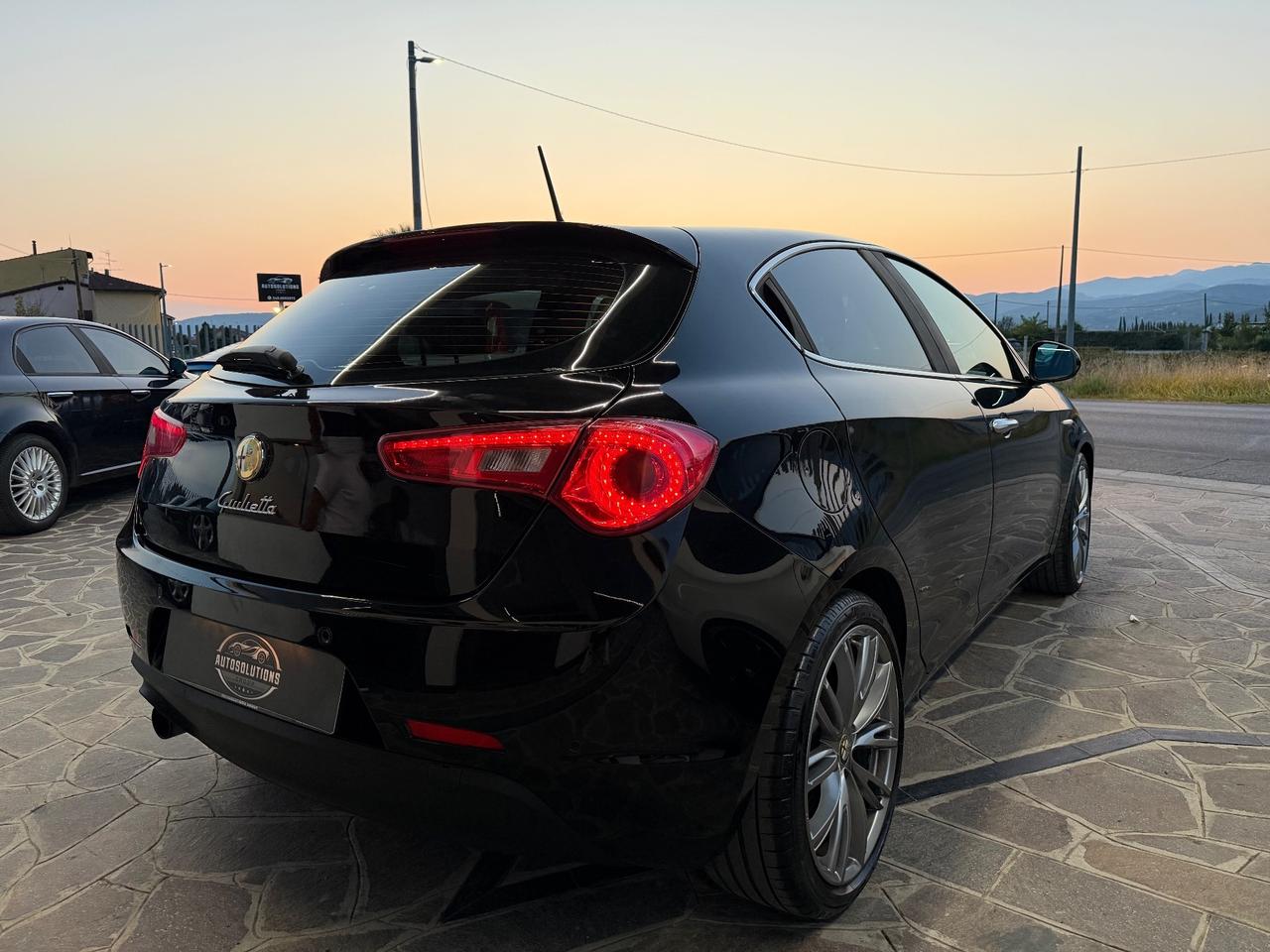 Alfa Romeo Giulietta 1.4 Turbo 170cv MultiAir TCT Distinctive