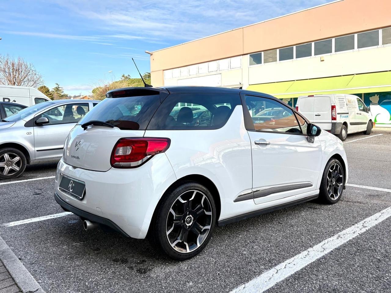 Ds DS3 3 1.4 HDi 70 Just Black