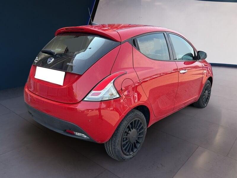 Lancia Ypsilon III 2021 1.0 hybrid Silver s&s 70cv