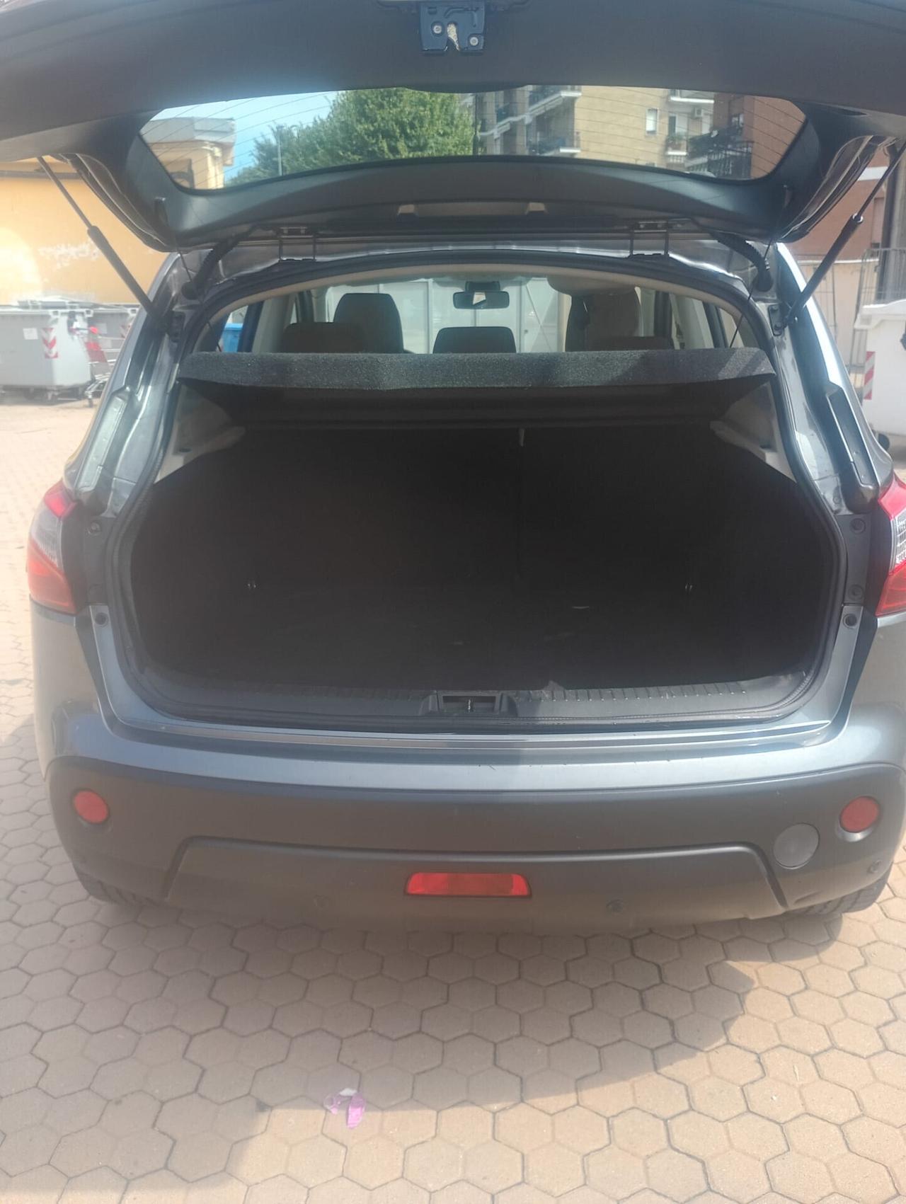 Nissan Qashqai - APERTI AD AGOSTO