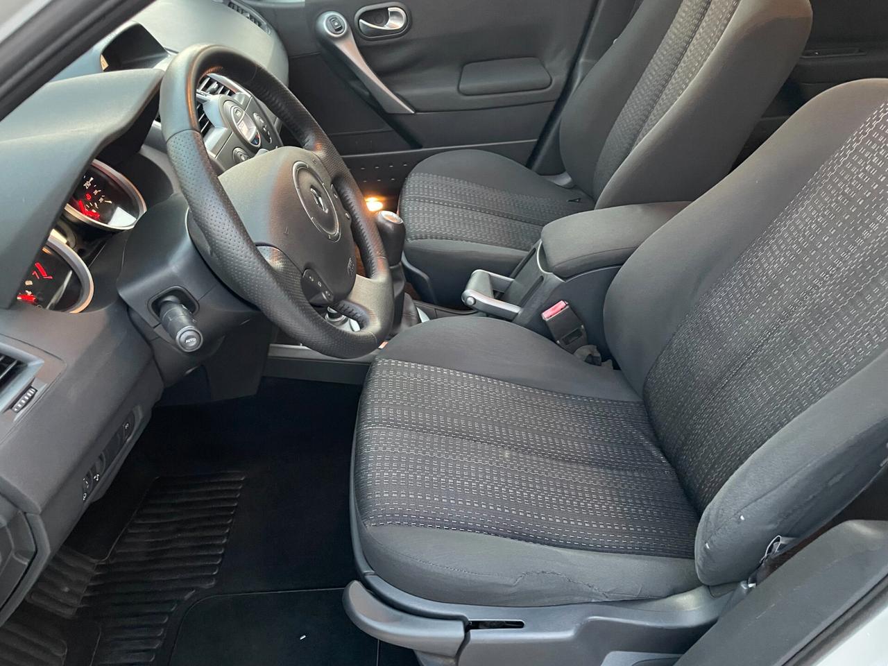 Renault Megane Grandtour 1.6 16v Luxe OTTIME CONDIZIONI !!