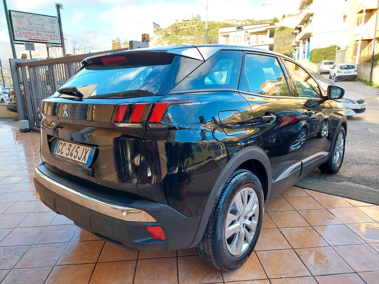 Peugeot 3008 BlueHDi 130 S&S Business