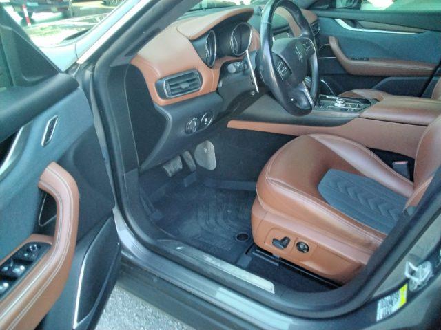 MASERATI Levante V6 AWD Gransport
