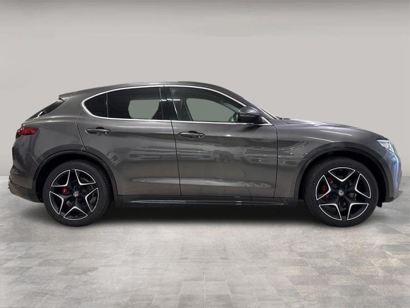 Alfa Romeo Stelvio 2.2 Turbo Ti Q4 AT8