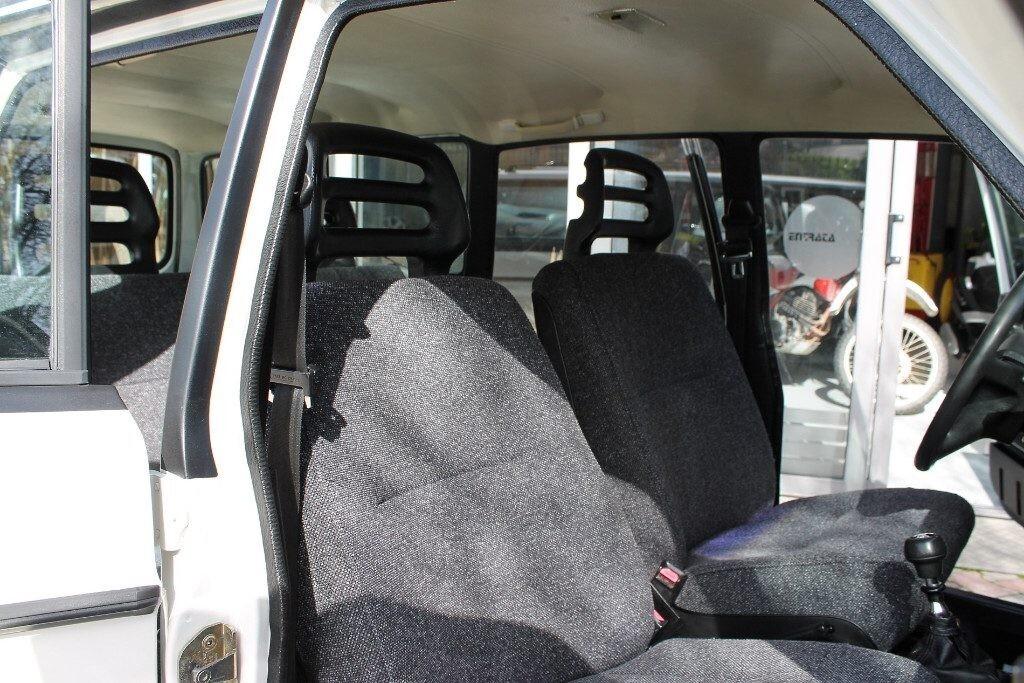 VOLVO 240 2.0 cat Station Wagon Polar