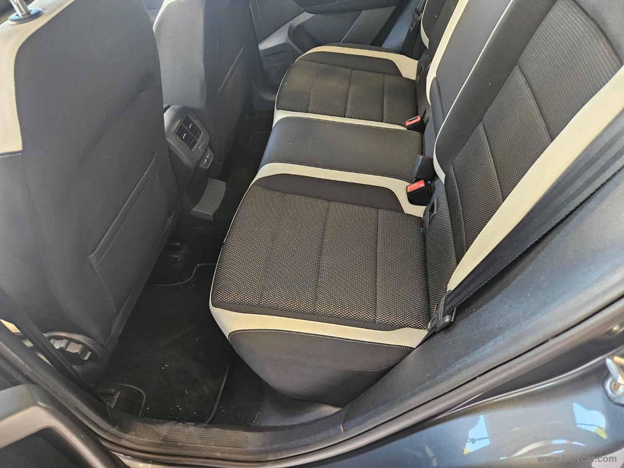 VOLKSWAGEN T-Roc 2.0 TDI 150 CV DSG Sport BMT