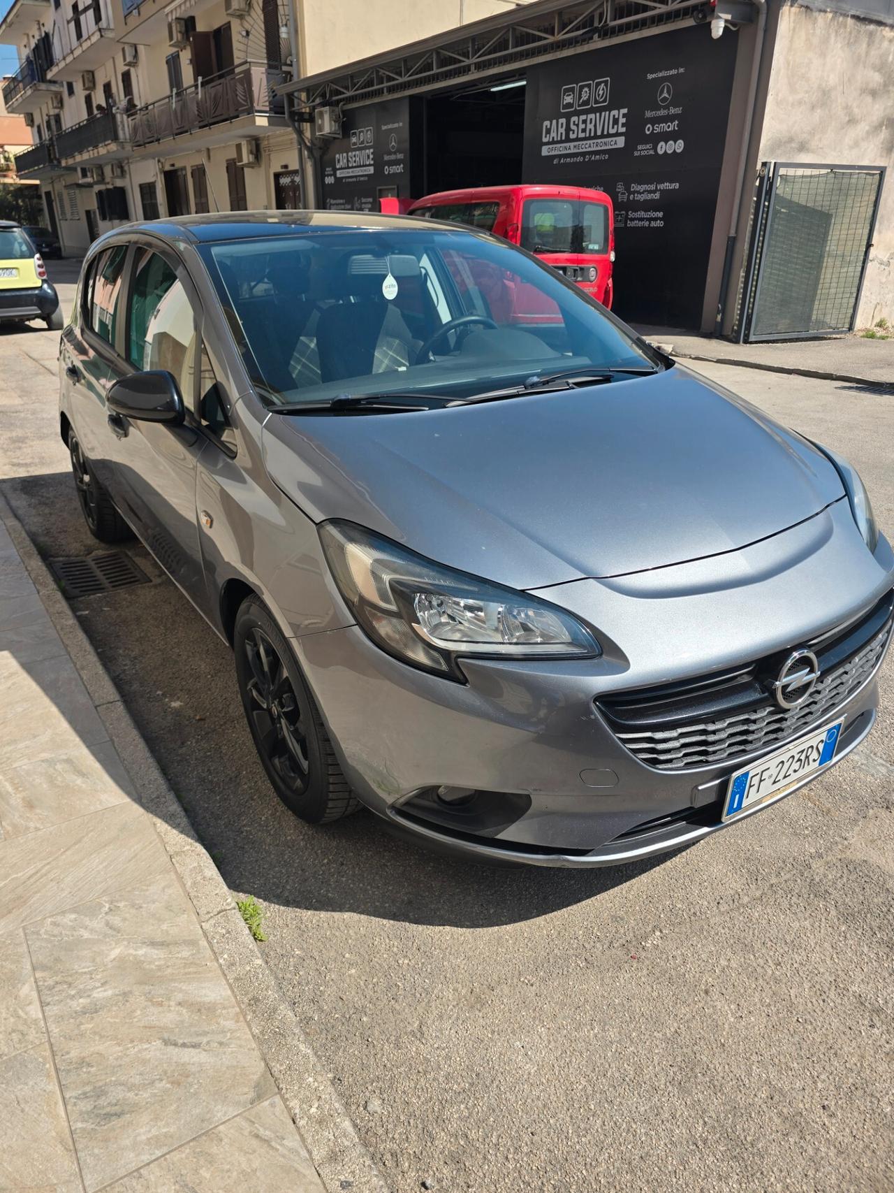 Opel Corsa 1.4 90CV GPL Tech 5 porte b-Color