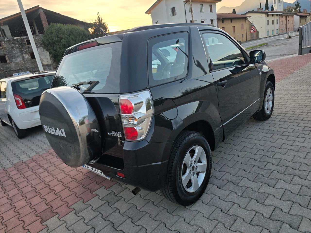 Suzuki Grand Vitara 1.6 16V 3 porte 4x4