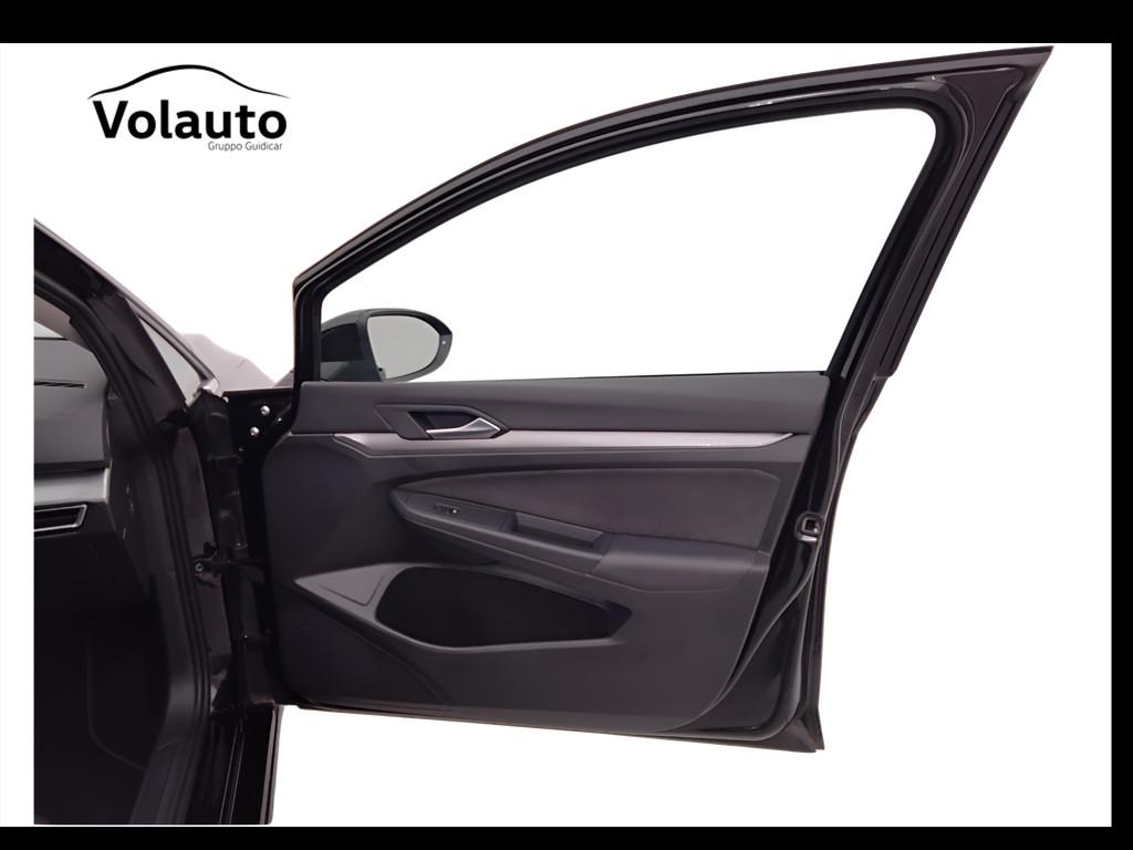 VOLKSWAGEN Golf VIII 2024 - Golf 2.0 tdi Style 150cv dsg