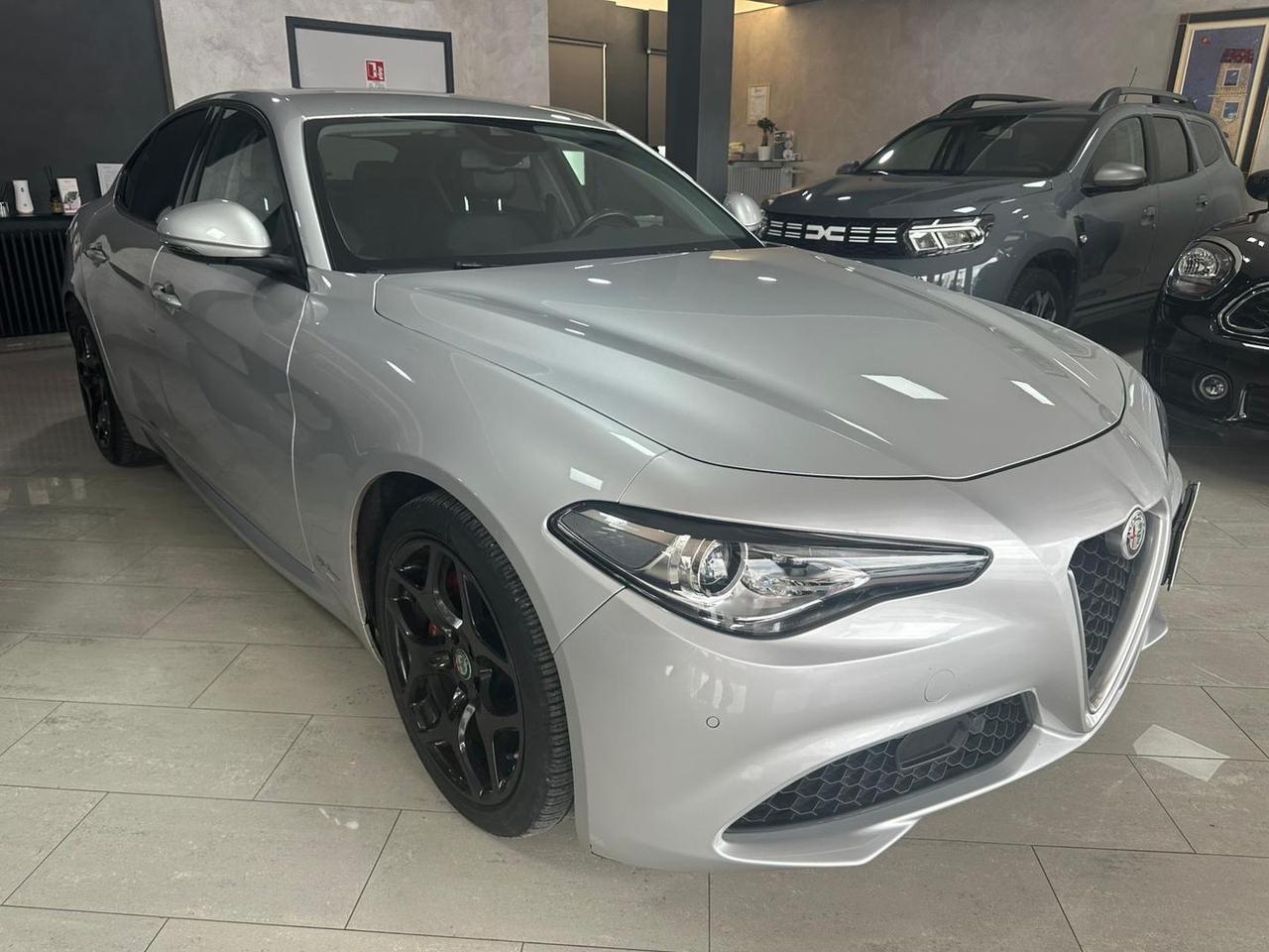 Alfa Romeo Giulia Executive 2.2 #6808