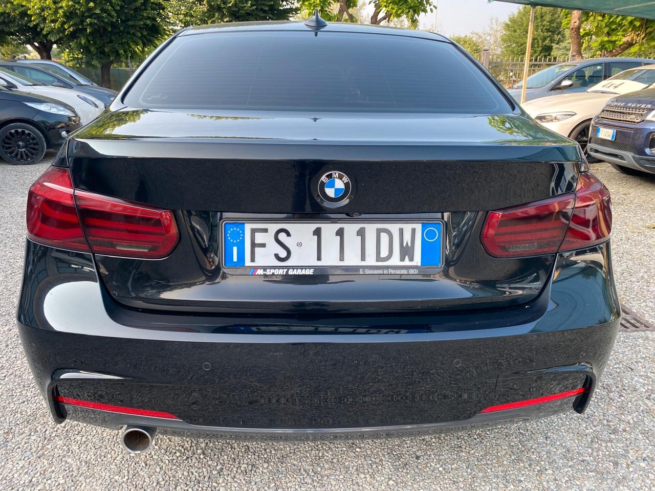 Bmw 318 318i M-SPORT Benzina Automatica 136 Cv. Full Black