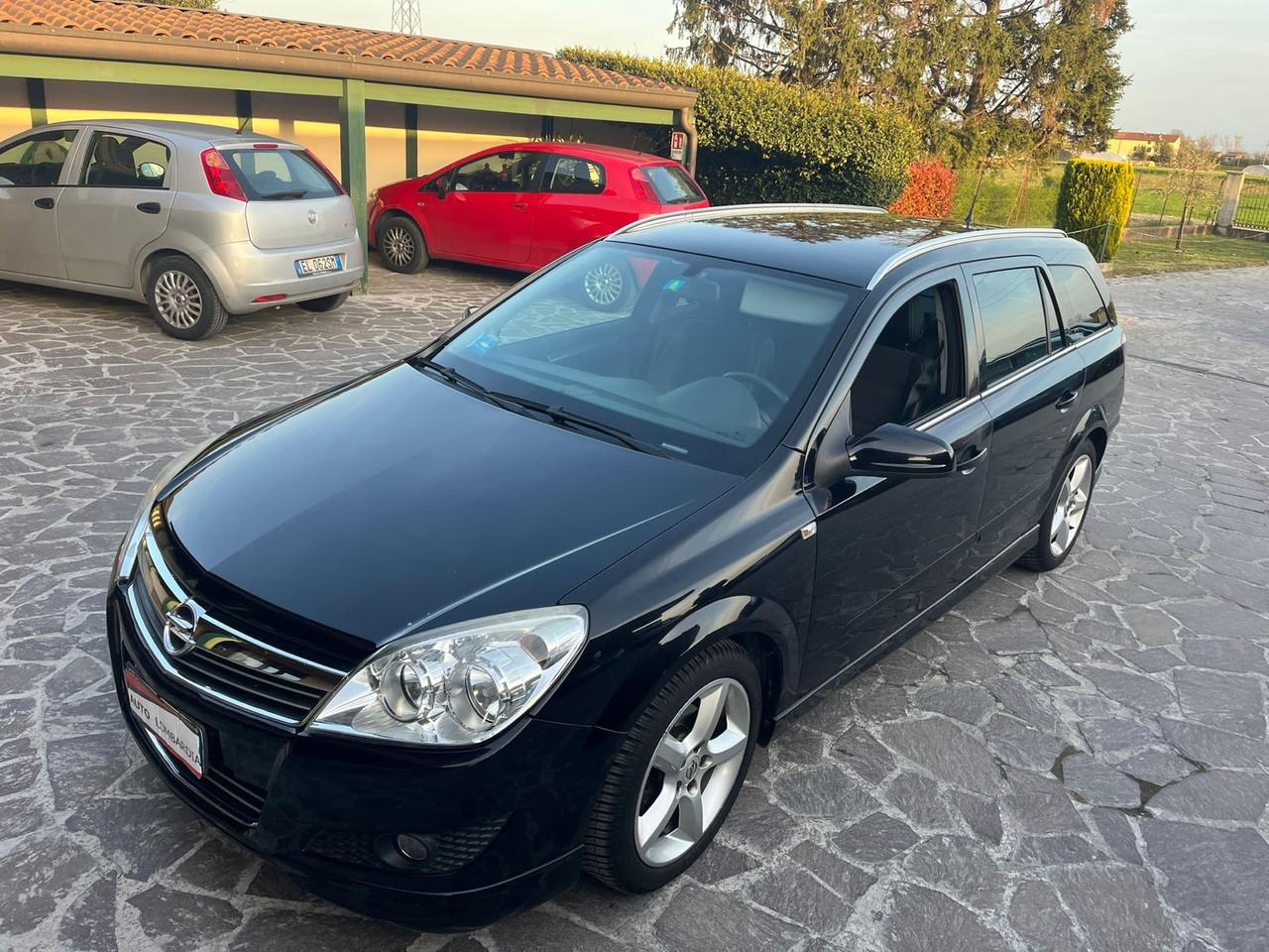 Opel Astra 1.6 16V VVT Station Wagon Enjoy GPL