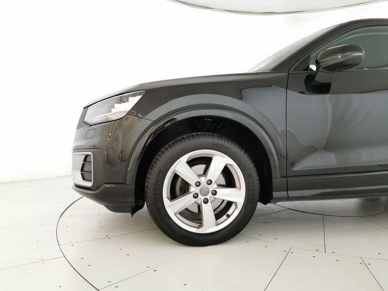 Audi Q2 30 1.6 tdi Business Design s-tronic