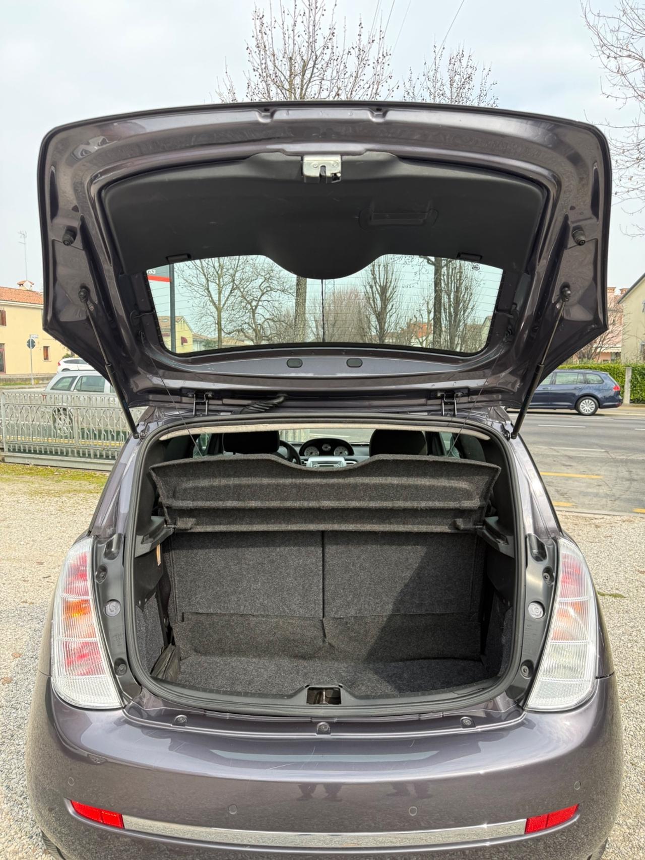 Lancia Ypsilon 1.2 69 CV Platinum