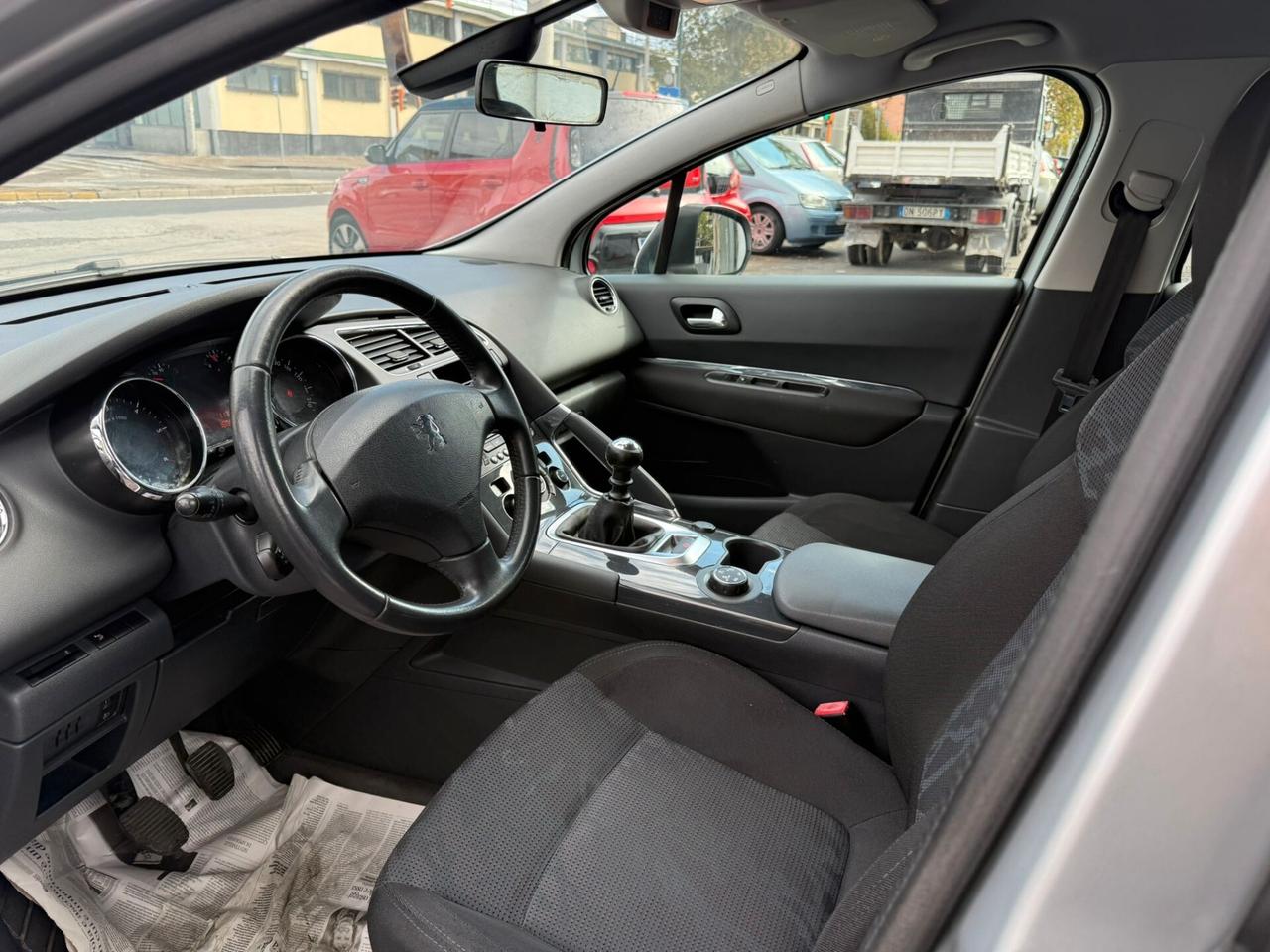 Peugeot 3008 1.6 HDi 115CV Business 2013 DA VETRINA