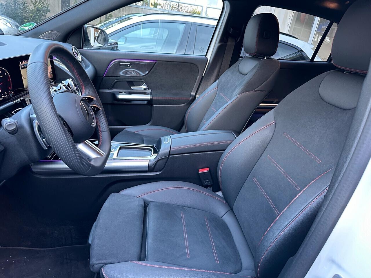 Mercedes-benz GLA 200 d Automatic AMG PREMIUM " PARI AL NUOVO "