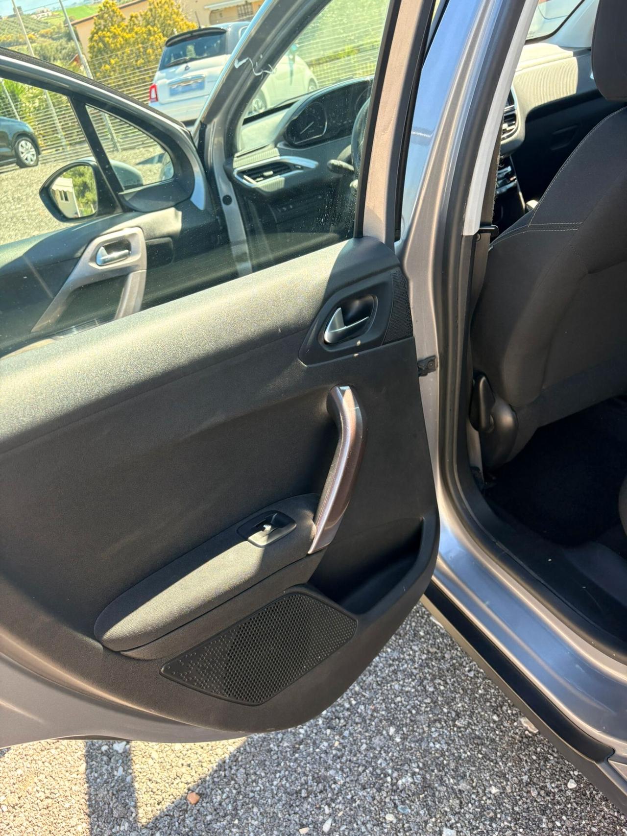 Peugeot 2008 1.4 HDi 68CV Active