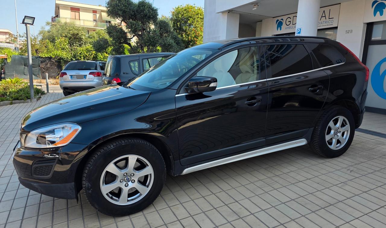 Volvo XC 60 XC60 DRIVe Momentum