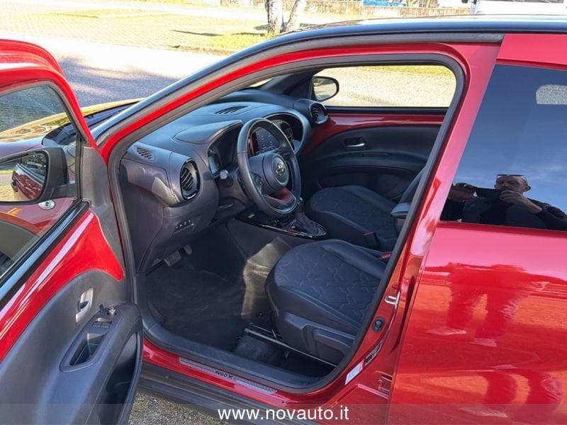 Toyota Aygo X 1.0B (72 CV) Lounge S-CVT