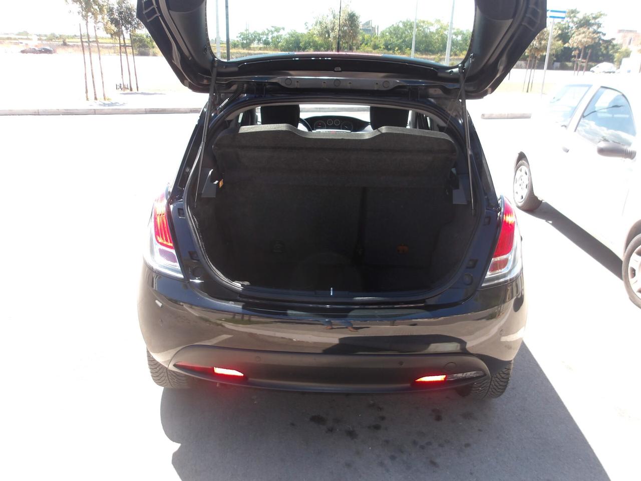 LANCIA YPSILON 1.2 DIESEL-GARANZIA FULL