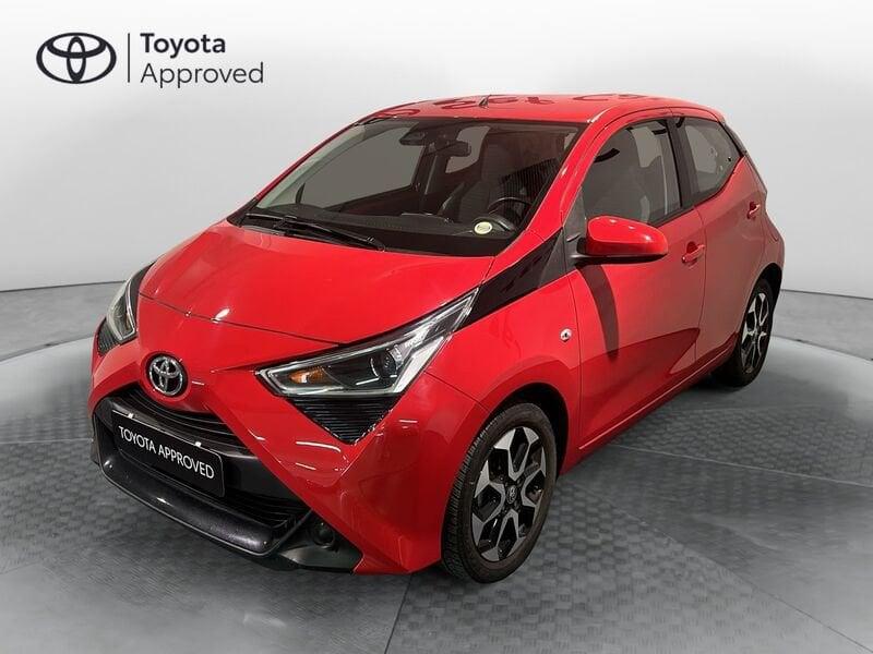 Toyota Aygo Connect 1.0 VVT-i 72 CV 5 porte x-fun X NEOPATENTATI