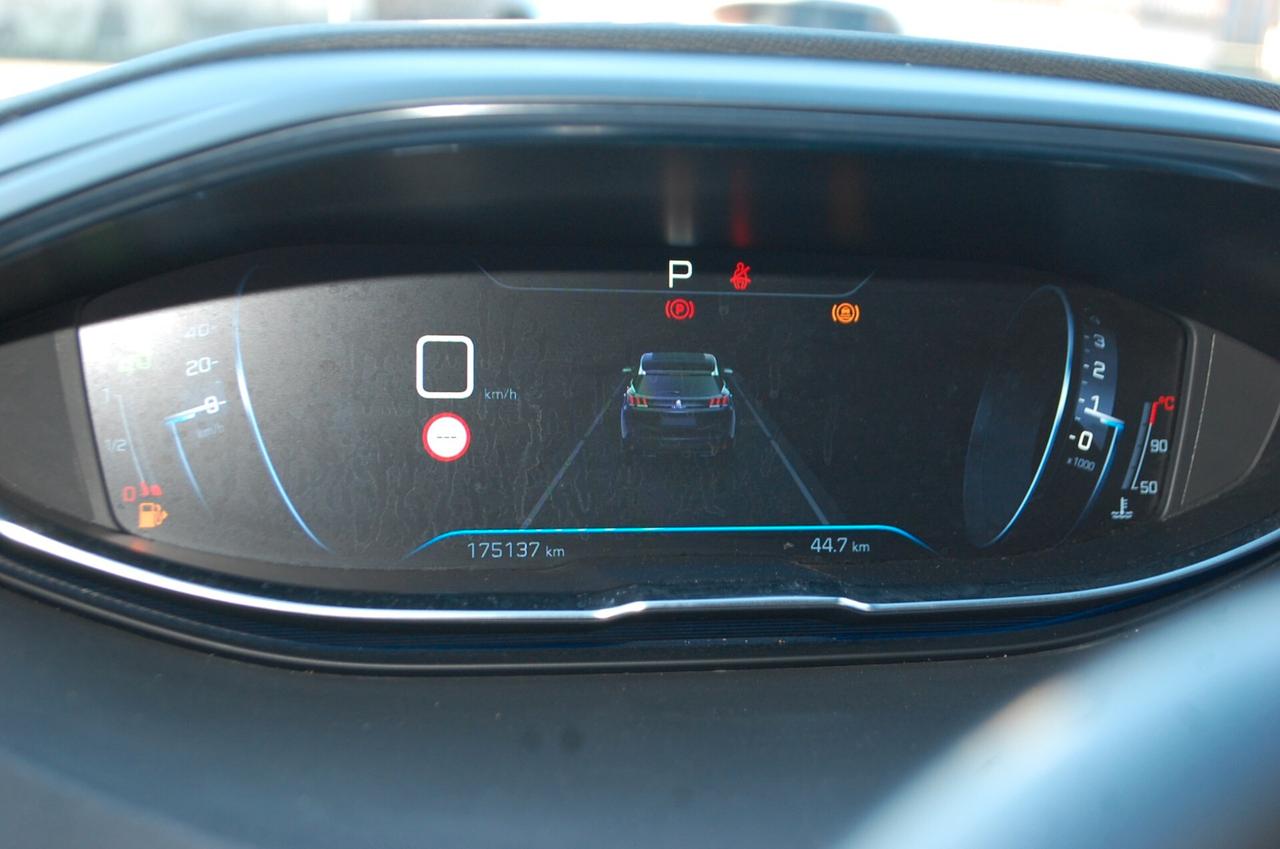 Peugeot 3008 1.5 bluehdi 130CV Allure S&S Uff Italy Navi Led