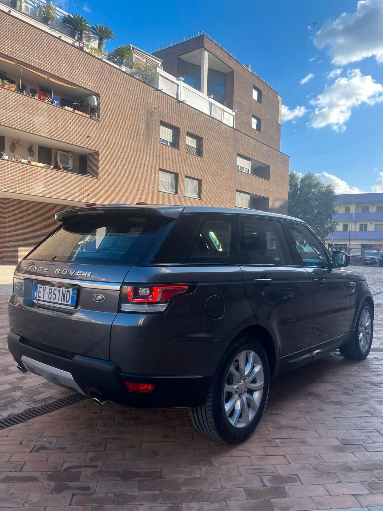 Land Rover Range Rover Sport Range Rover Sport 3.0 SDV6 HSE Dynamic