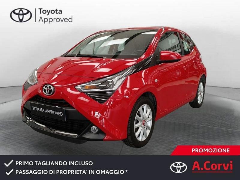 Toyota Aygo Connect 1.0 VVT-i 72 CV 5 porte x-play