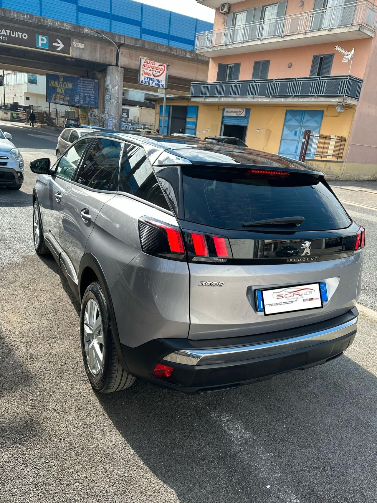 Peugeot 3008 BlueHDi 130 S&S EAT8 Allure