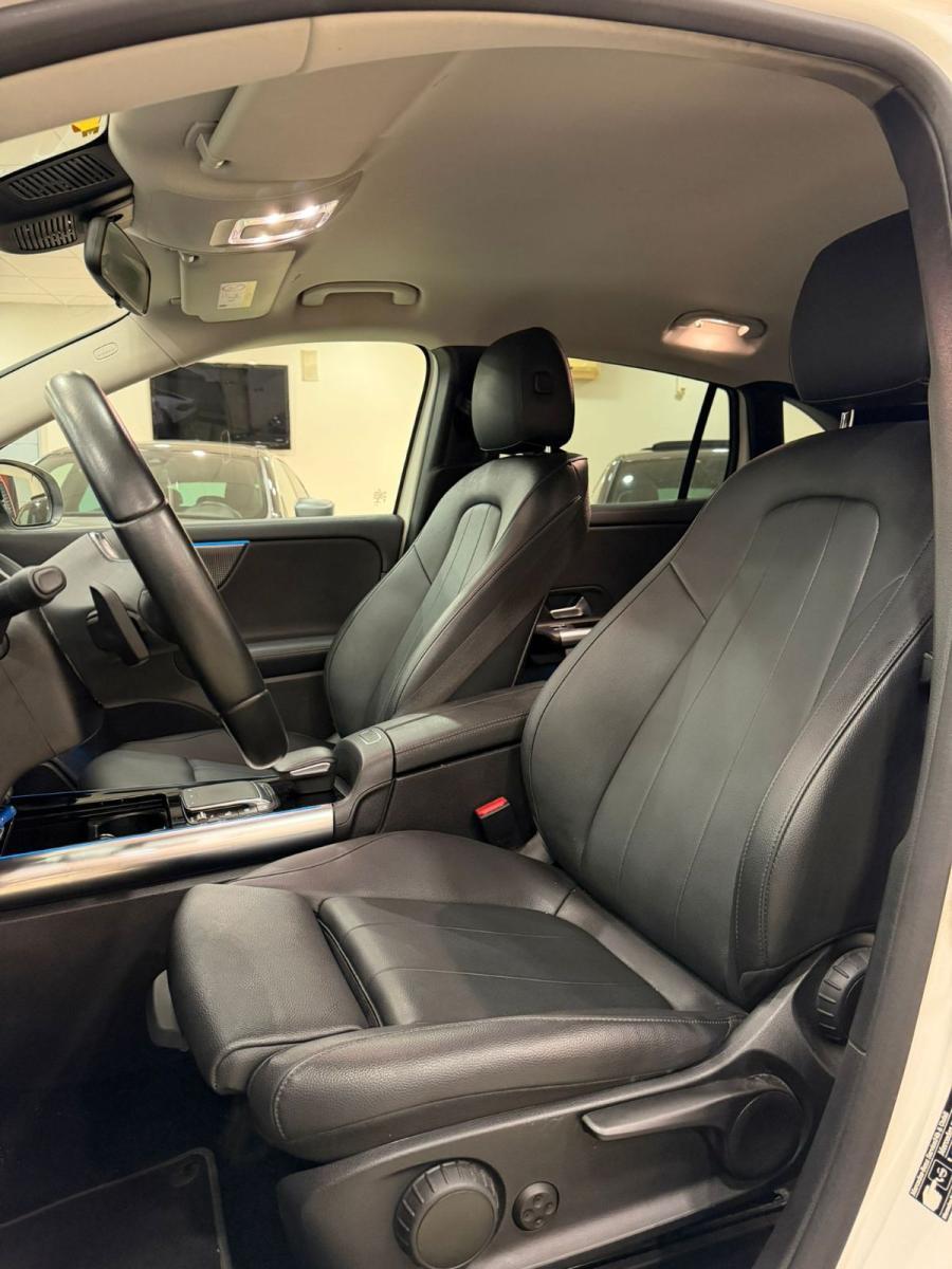 MERCEDES - Classe GLA - 200 d Automatic Sport Plus